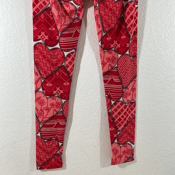 LULAROE Heart Pattern Leggings Red Soft Stretch ONE SIZE - Picture 6 of 8